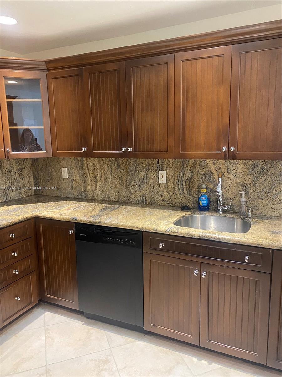 8108 SW 81st Pl # 8108