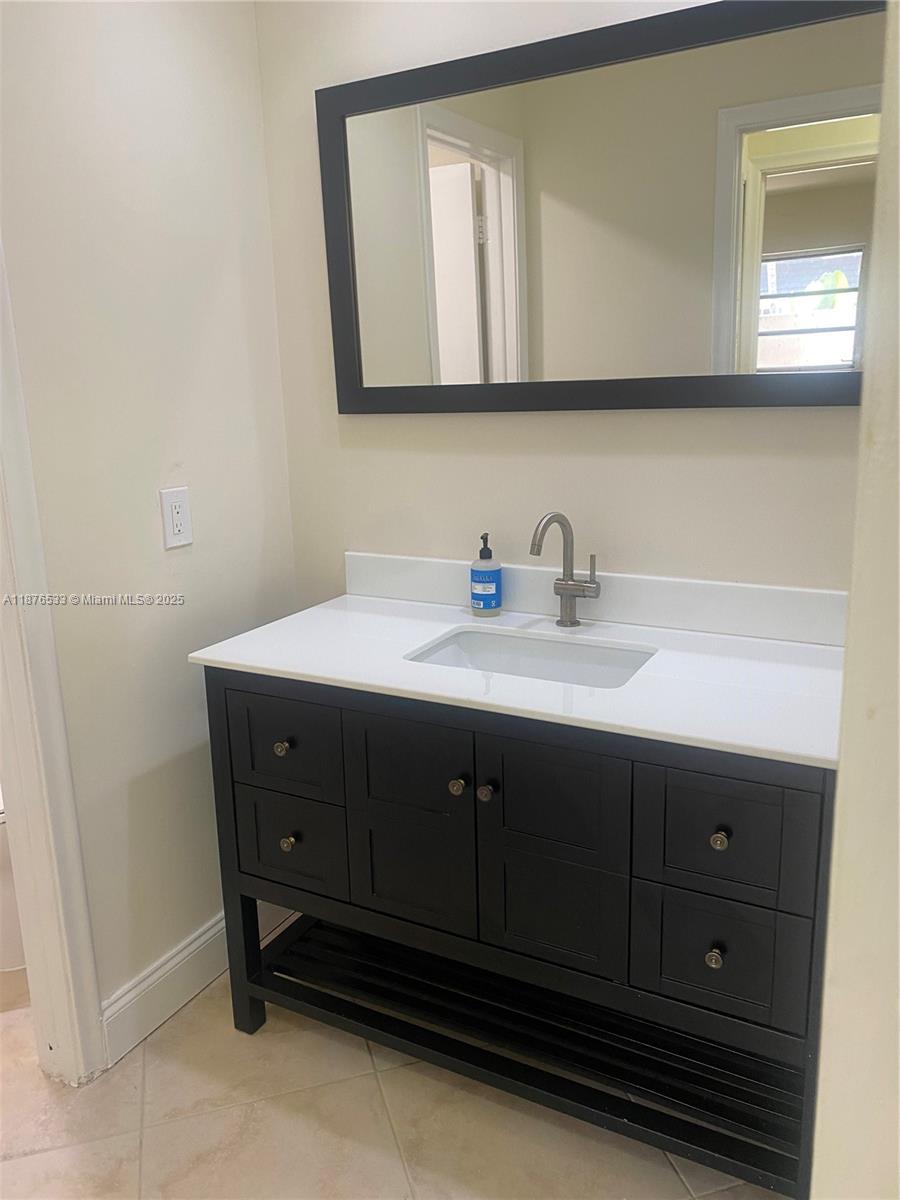 8108 SW 81st Pl # 8108