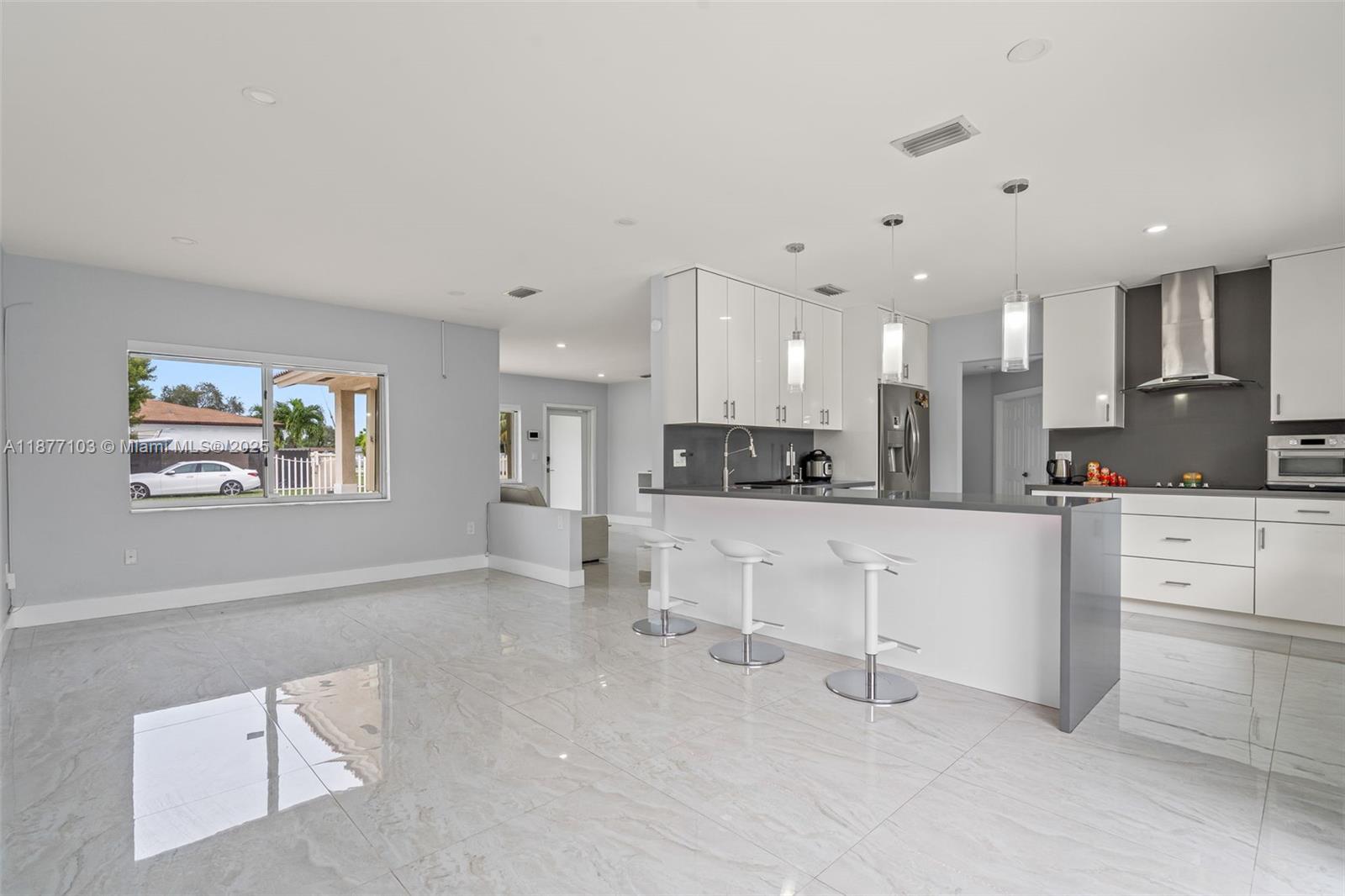 11380 SW 180th St Unit: .