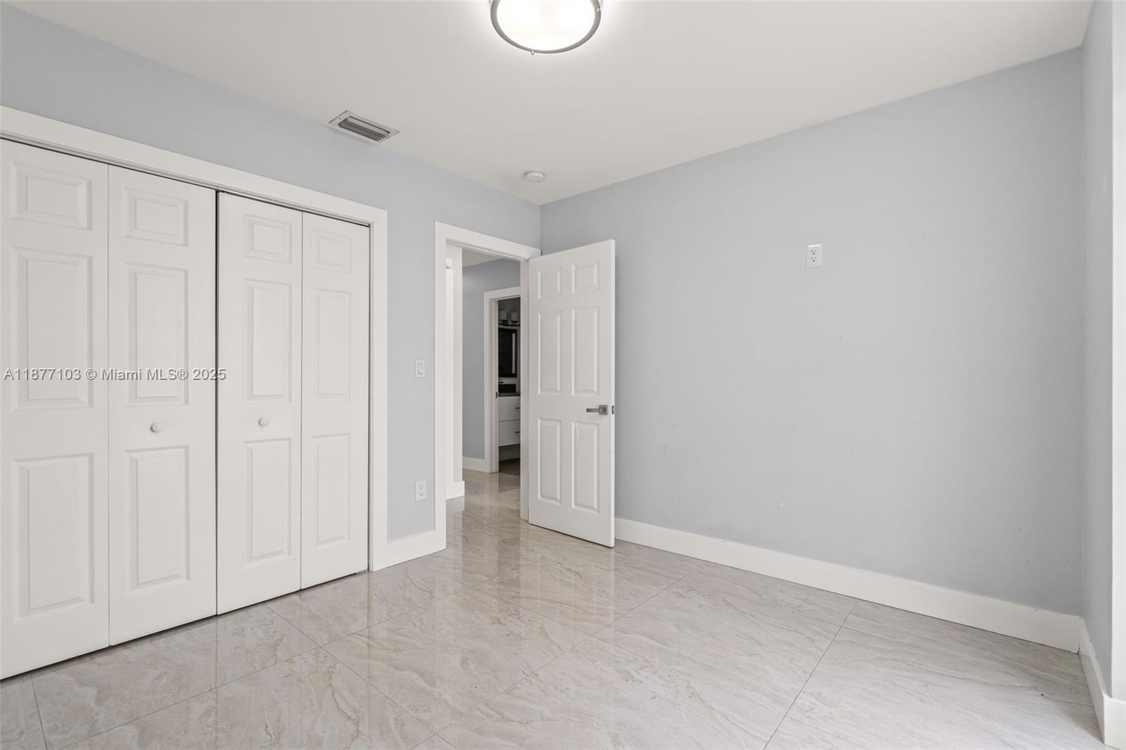 11380 SW 180th St Unit: .