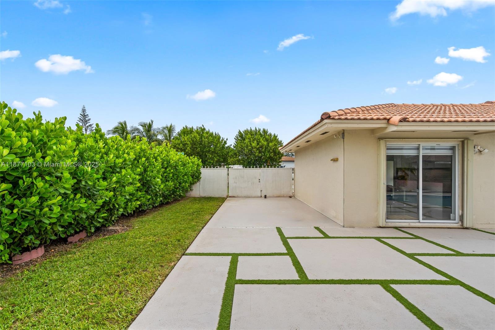11380 SW 180th St Unit: .