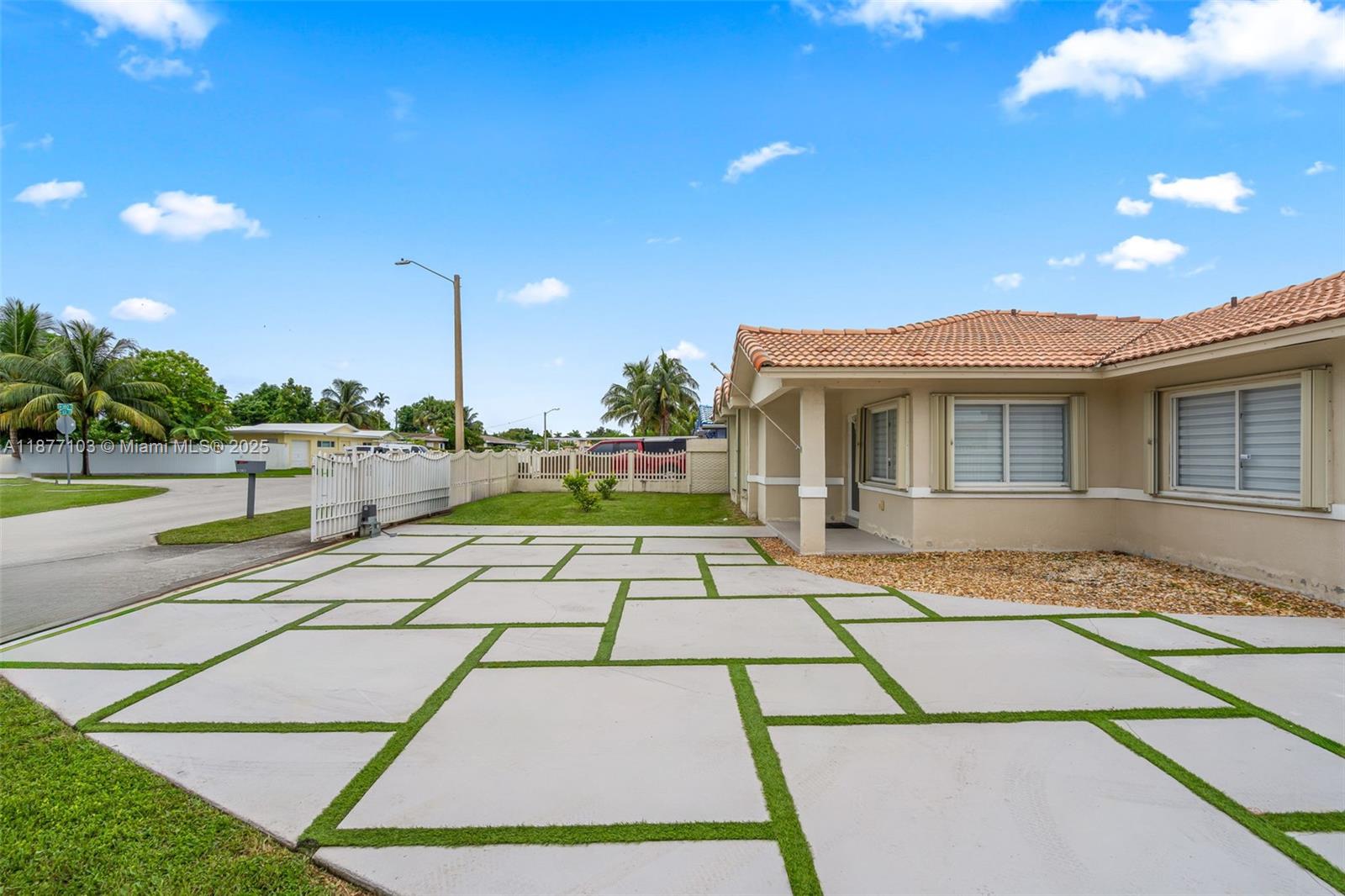 11380 SW 180th St Unit: .