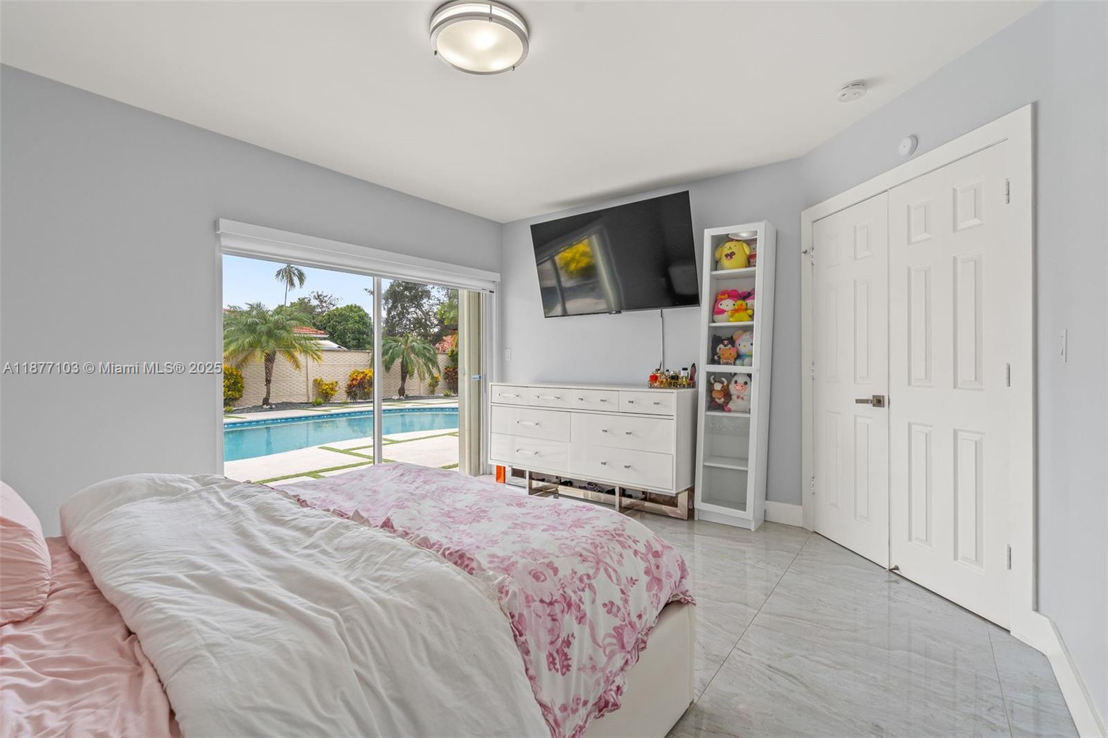 11380 SW 180th St Unit: .