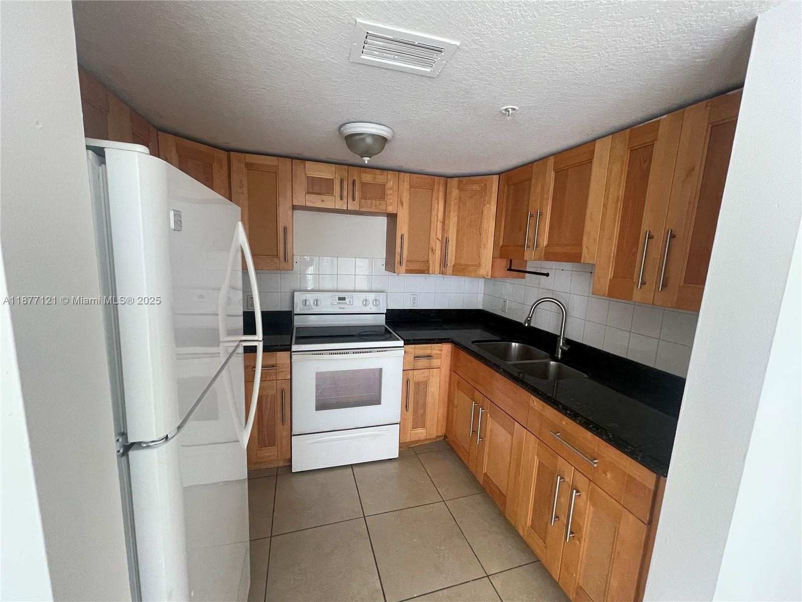 6315 SW 8th St # 501