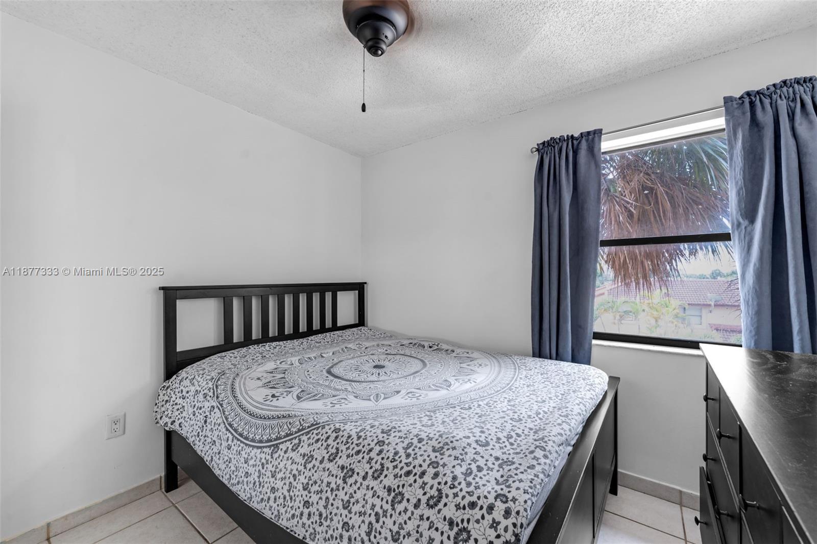 10003 NW 9th St Cir # 17 Unit: 8-17