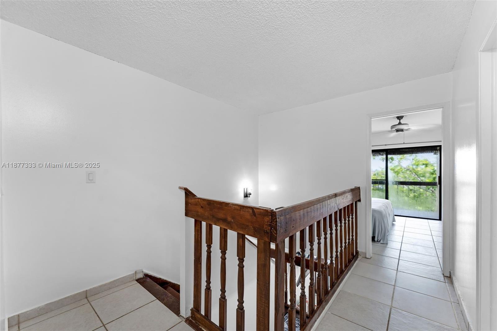 10003 NW 9th St Cir # 17 Unit: 8-17