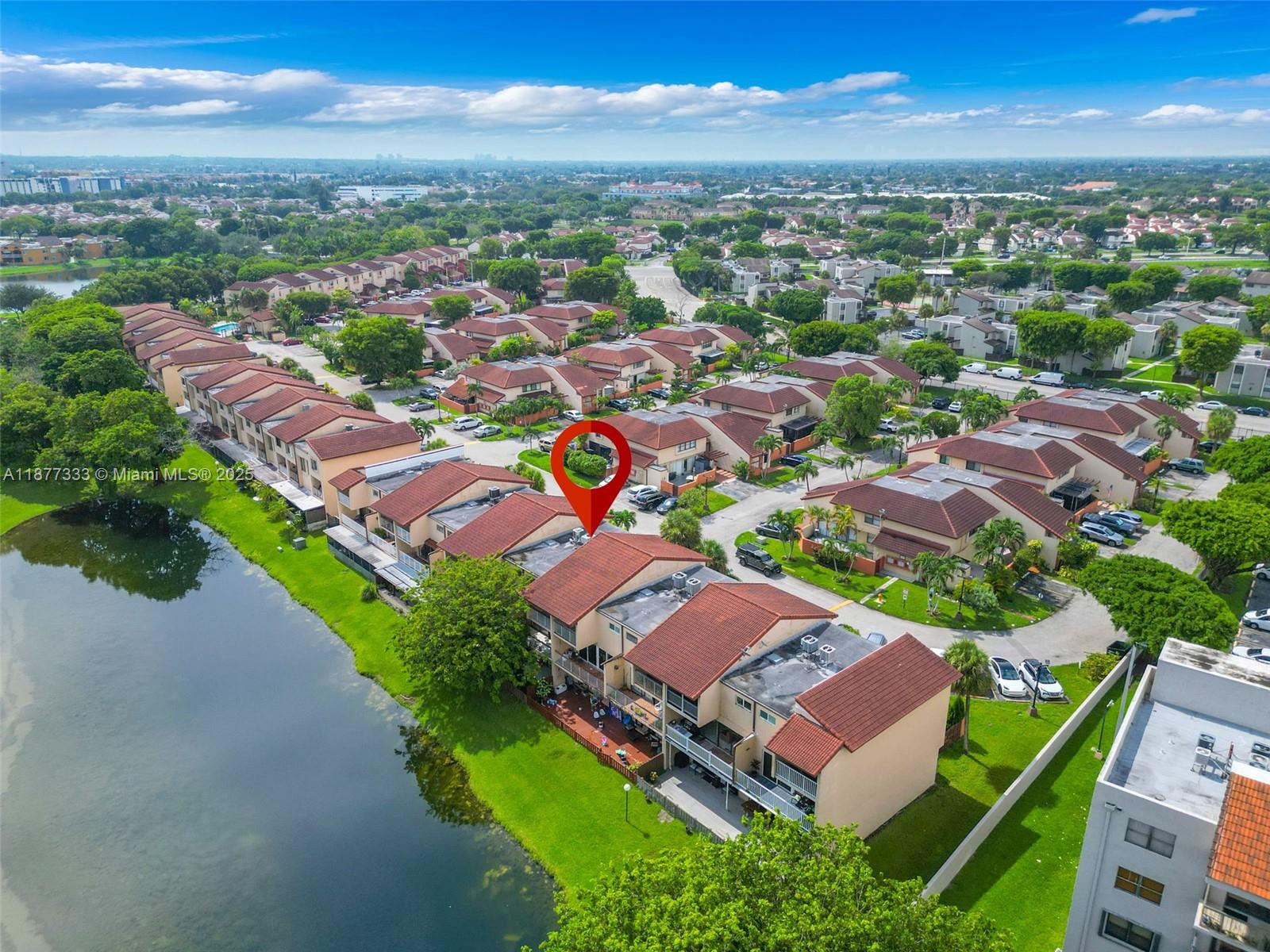 10003 NW 9th St Cir # 17 Unit: 8-17