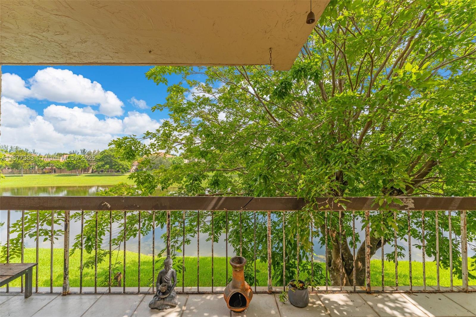 10003 NW 9th St Cir # 17 Unit: 8-17