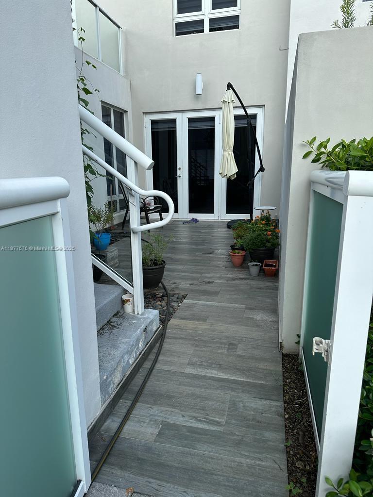 6417 NW 105th Ct, Doral Unit: ANEX