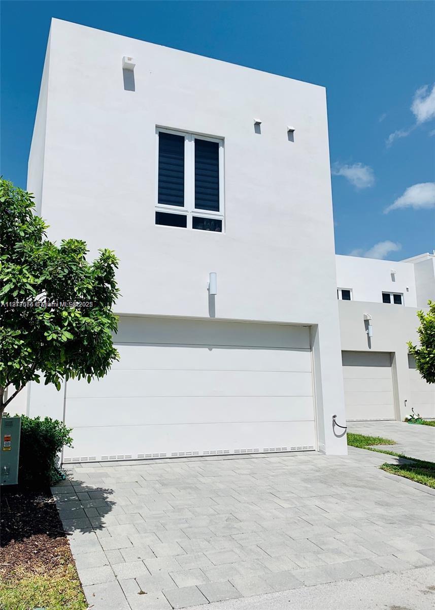 6417 NW 105th Ct, Doral Unit: ANEX