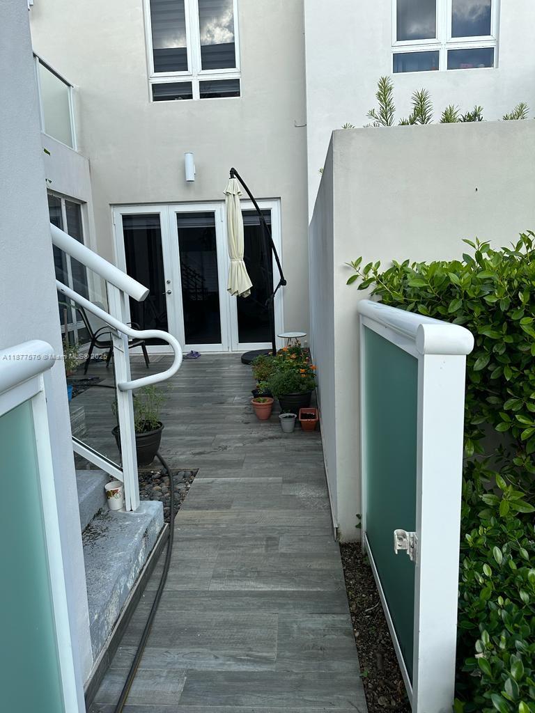 6417 NW 105th Ct, Doral Unit: ANEX