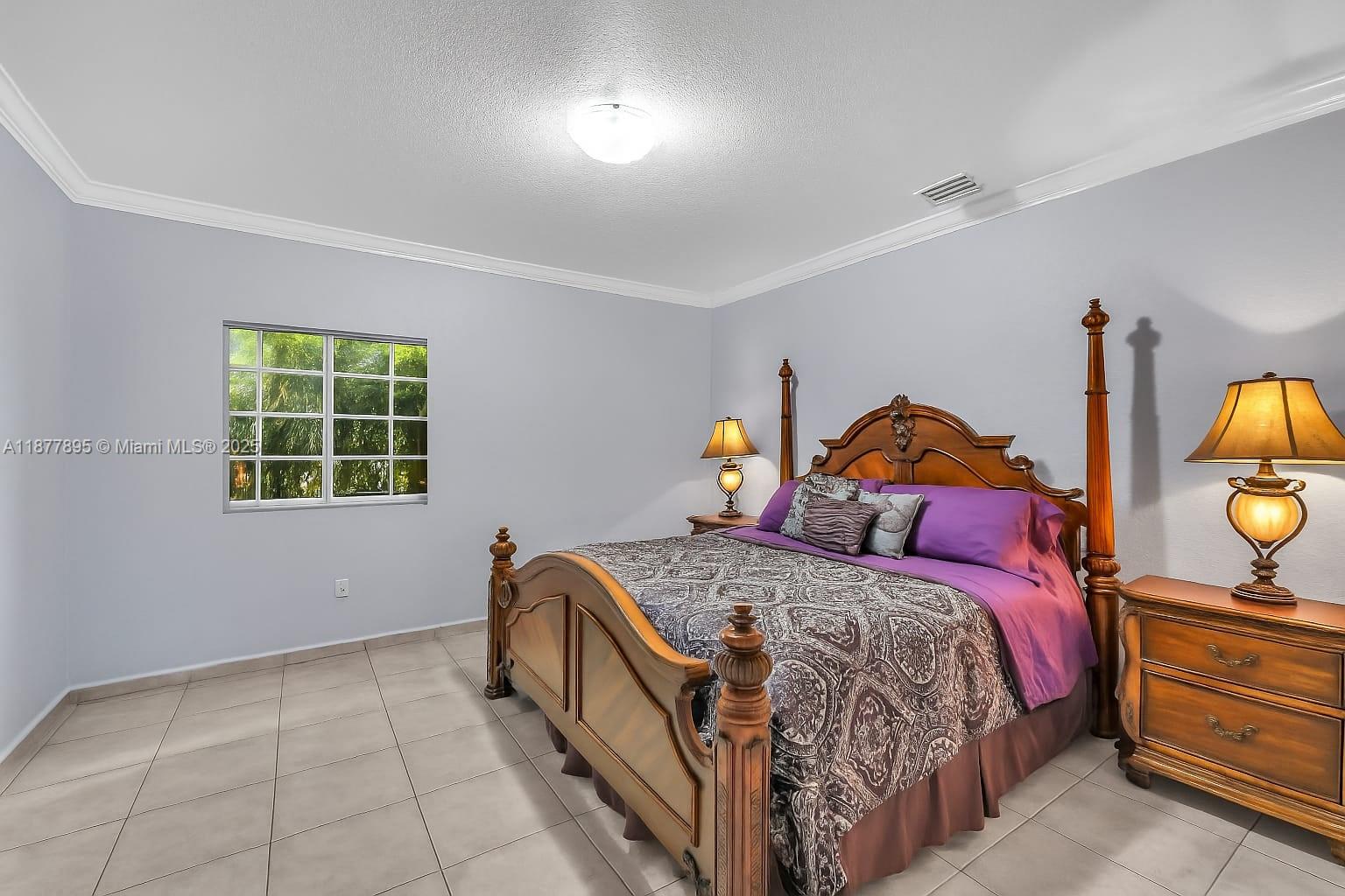 8934 NW 164th St