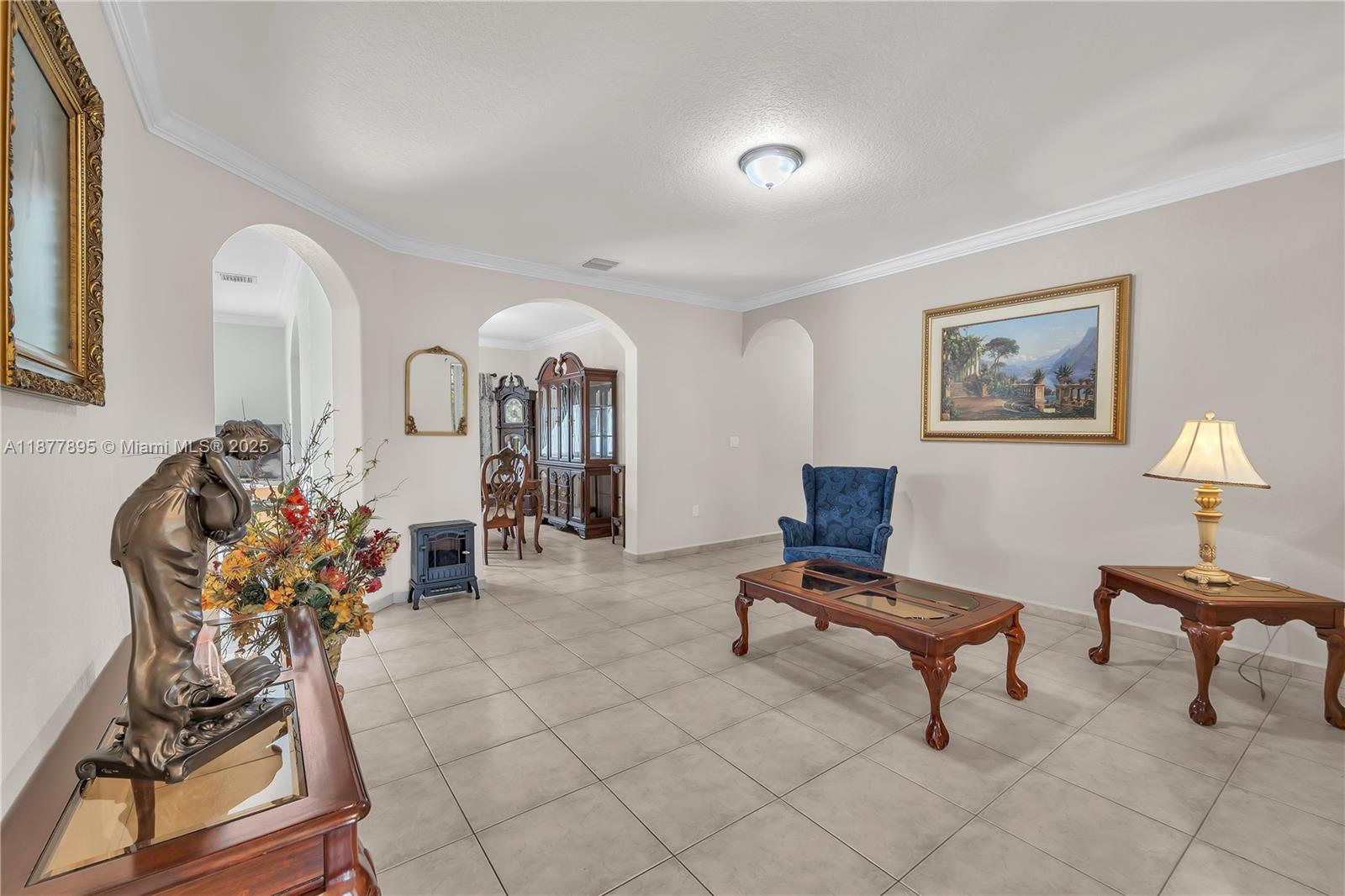 8934 NW 164th St