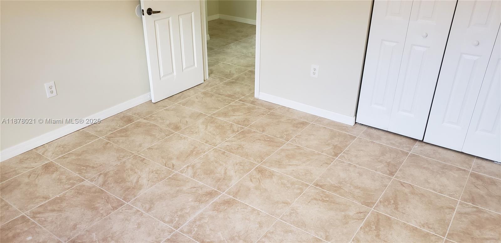 14116 SW 260th St # 104