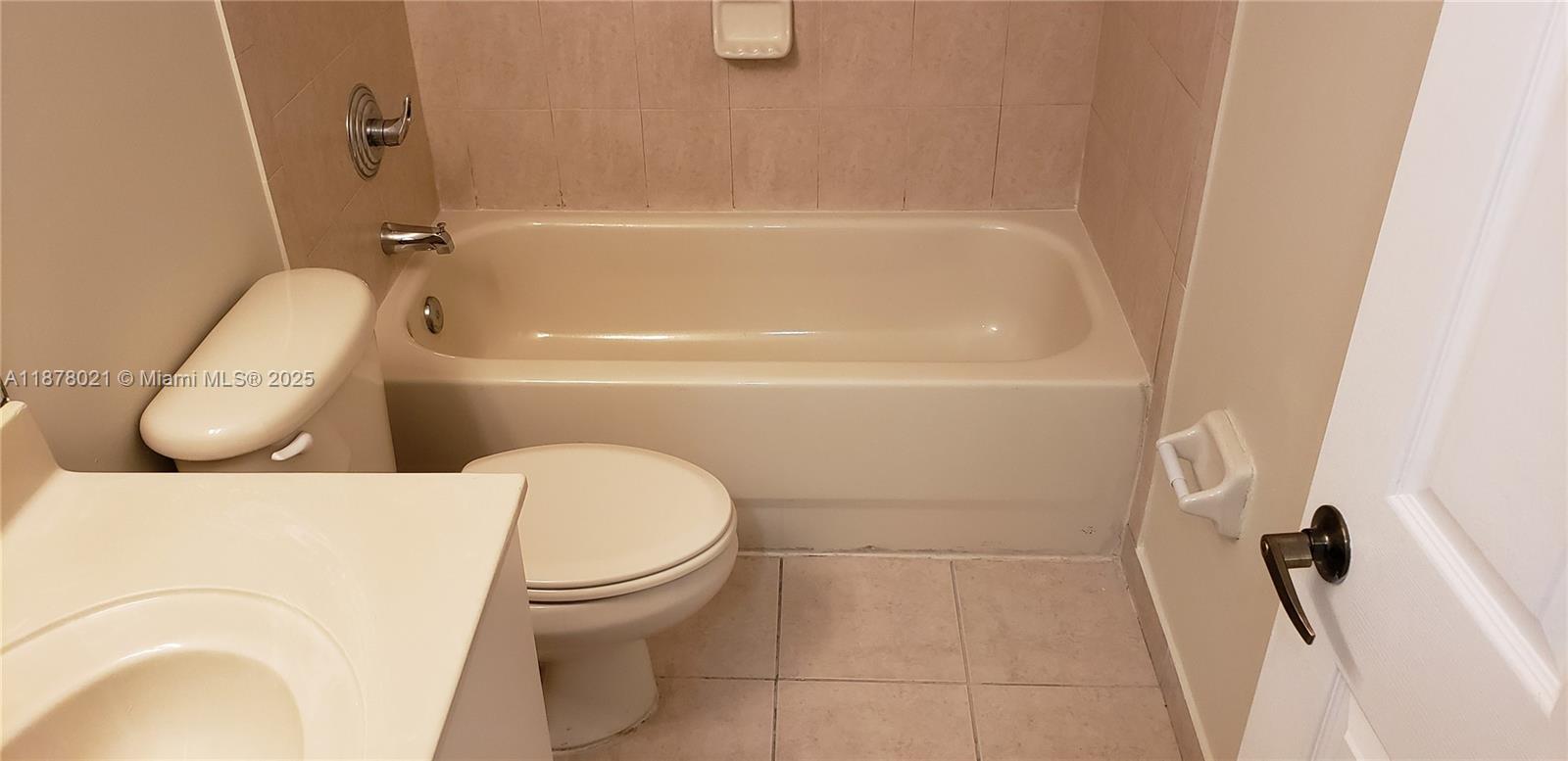 14116 SW 260th St # 104