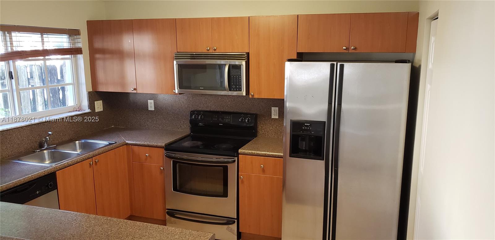 14116 SW 260th St # 104