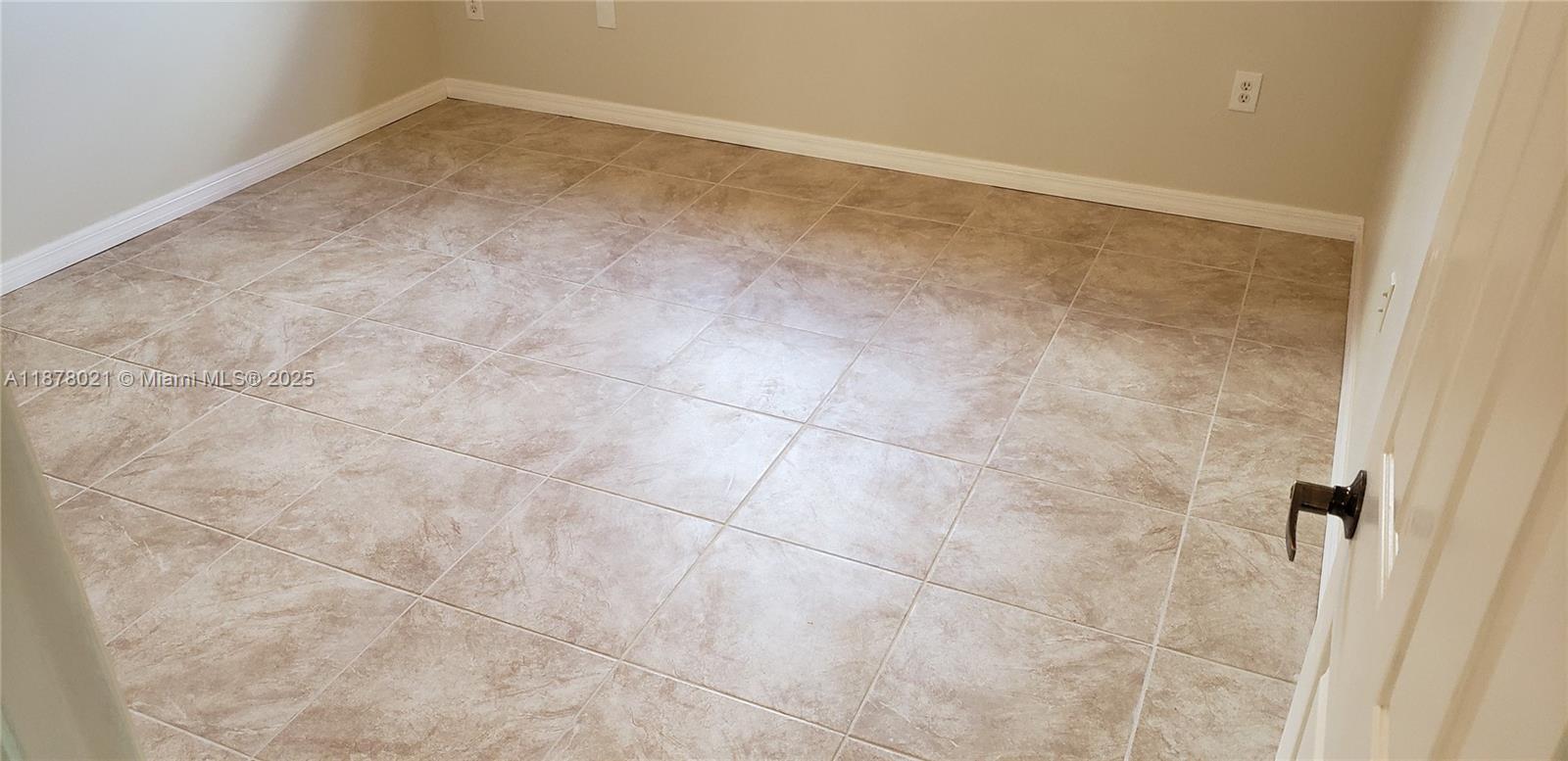 14116 SW 260th St # 104