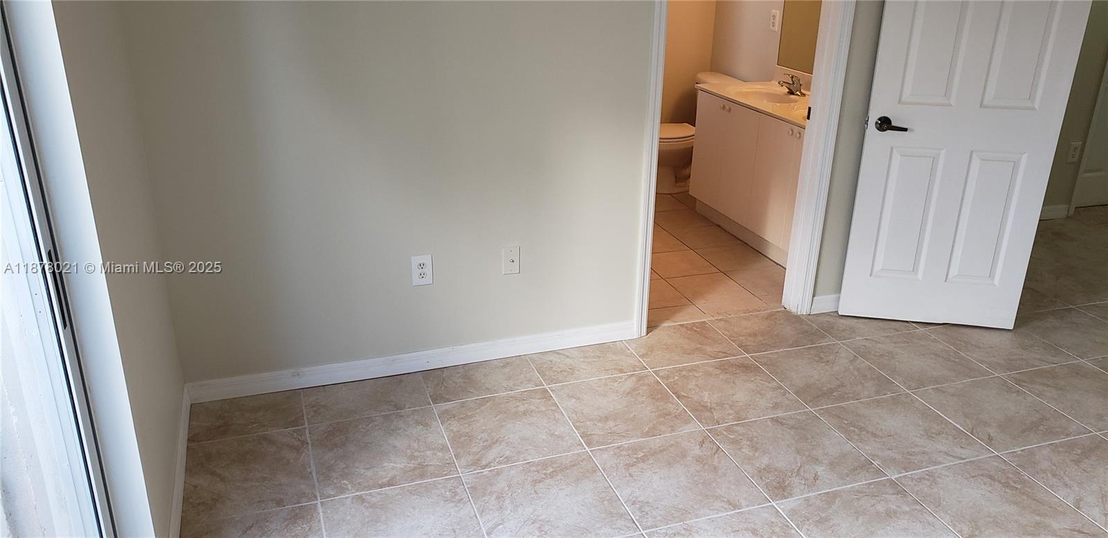 14116 SW 260th St # 104