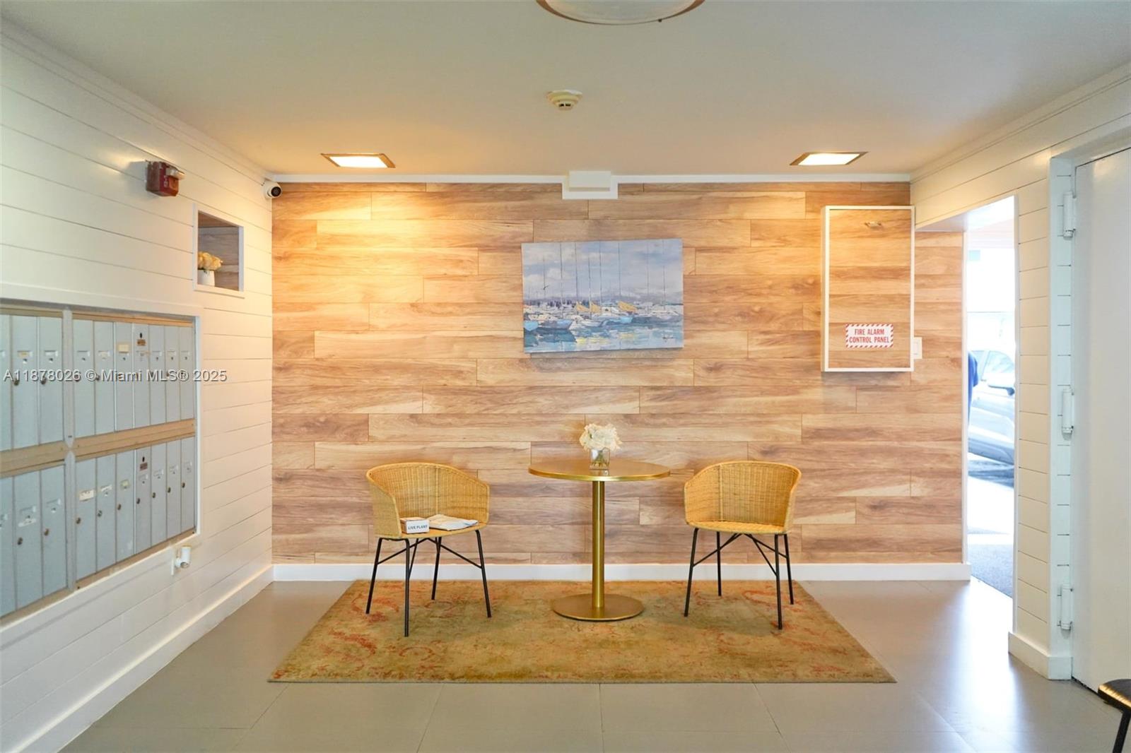 221 Meridian Ave # 211