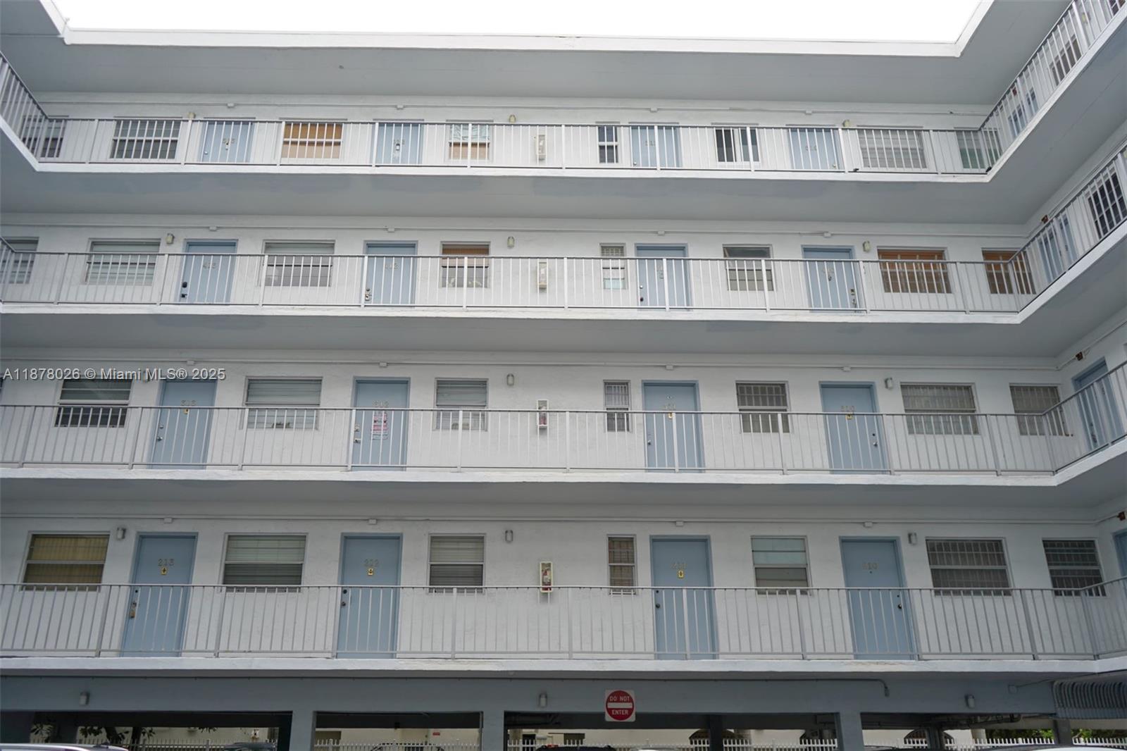 221 Meridian Ave # 211