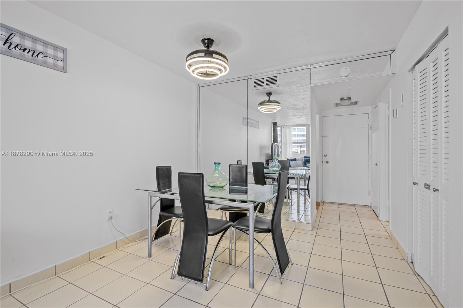 2899 Collins Ave # 1021