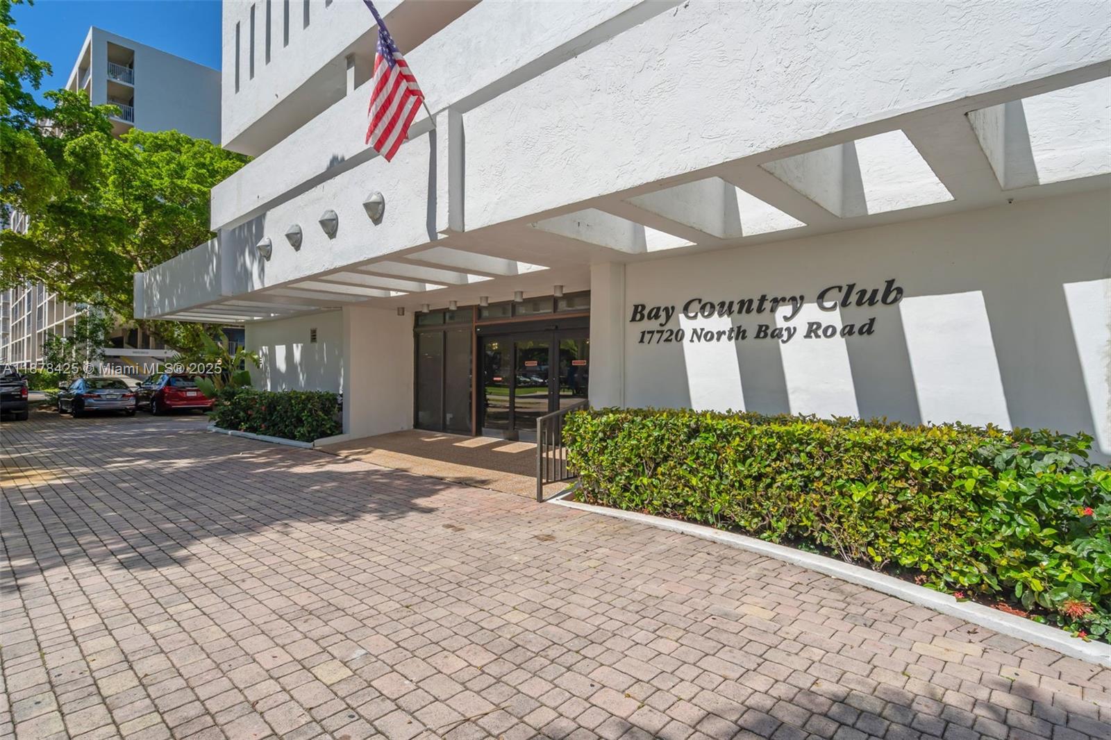 17720 N Bay Rd # 903