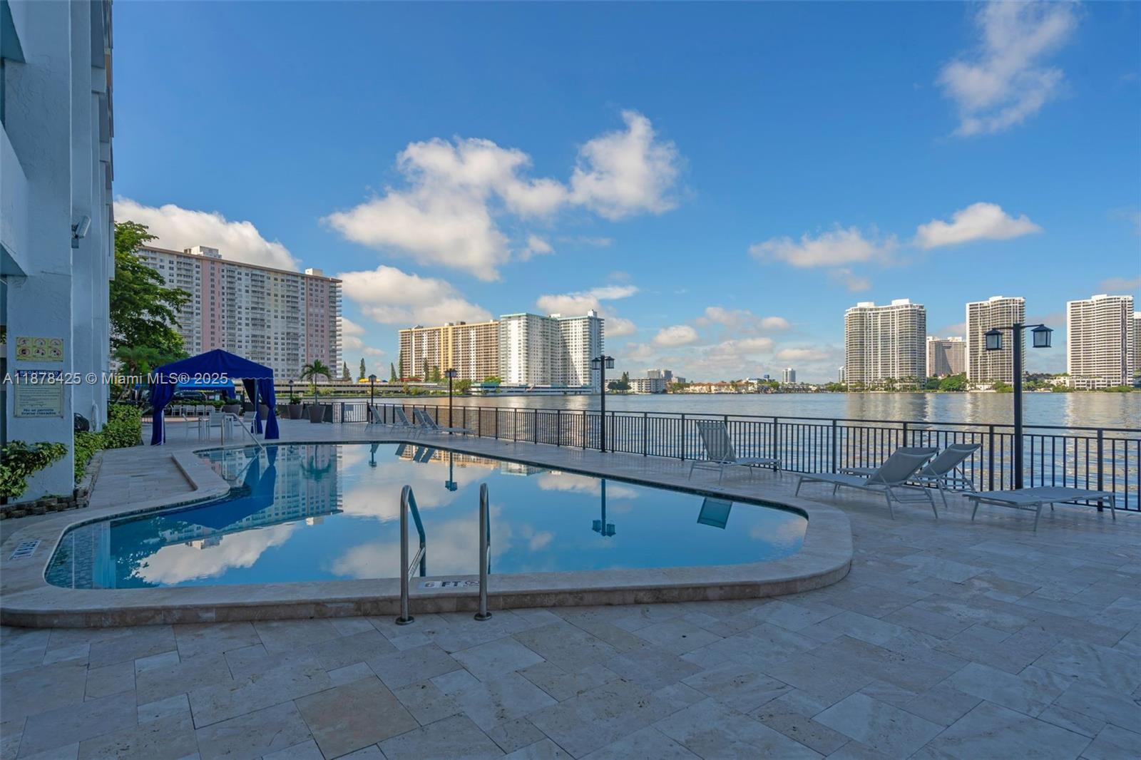 17720 N Bay Rd # 903