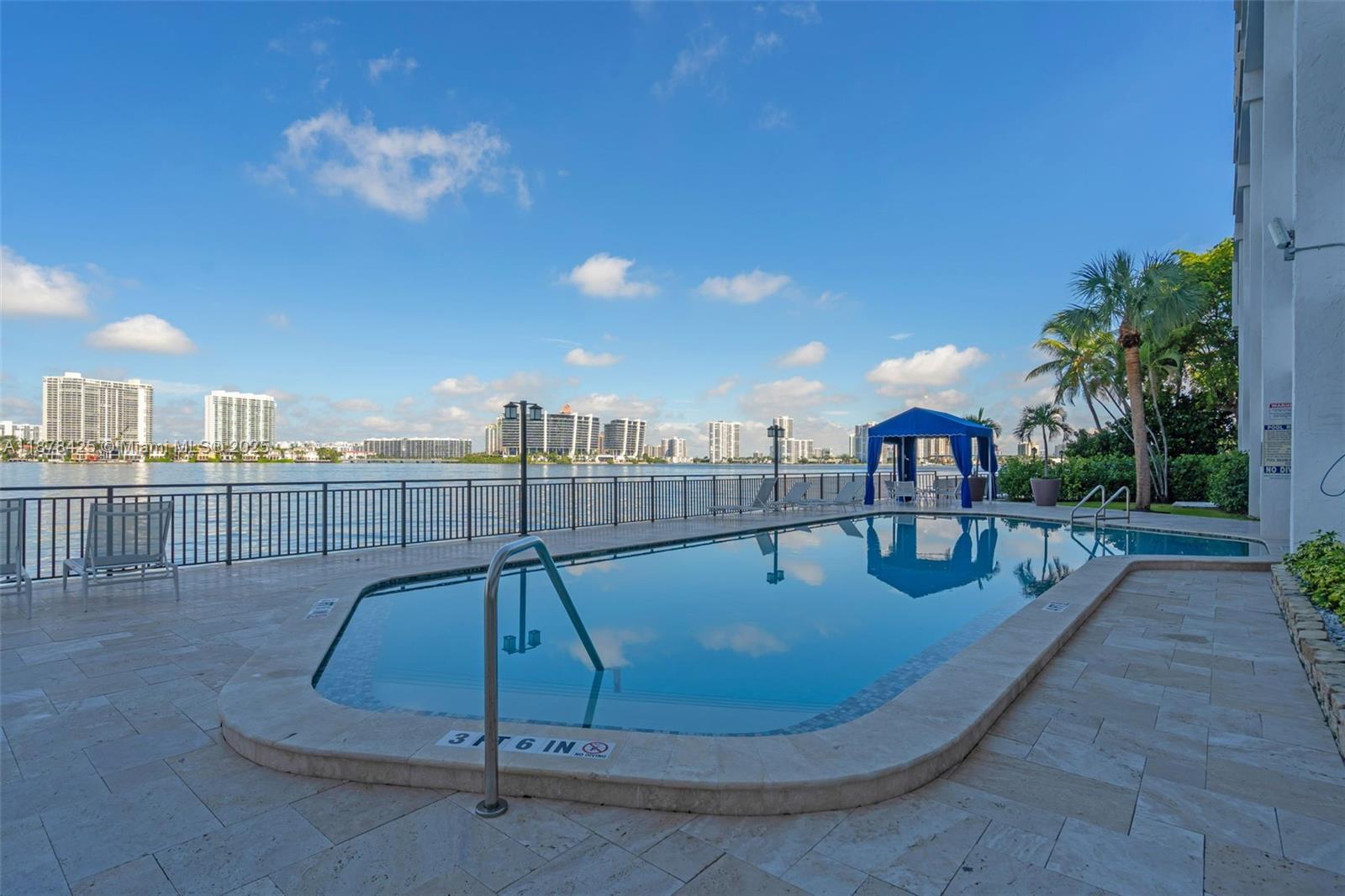 17720 N Bay Rd # 903