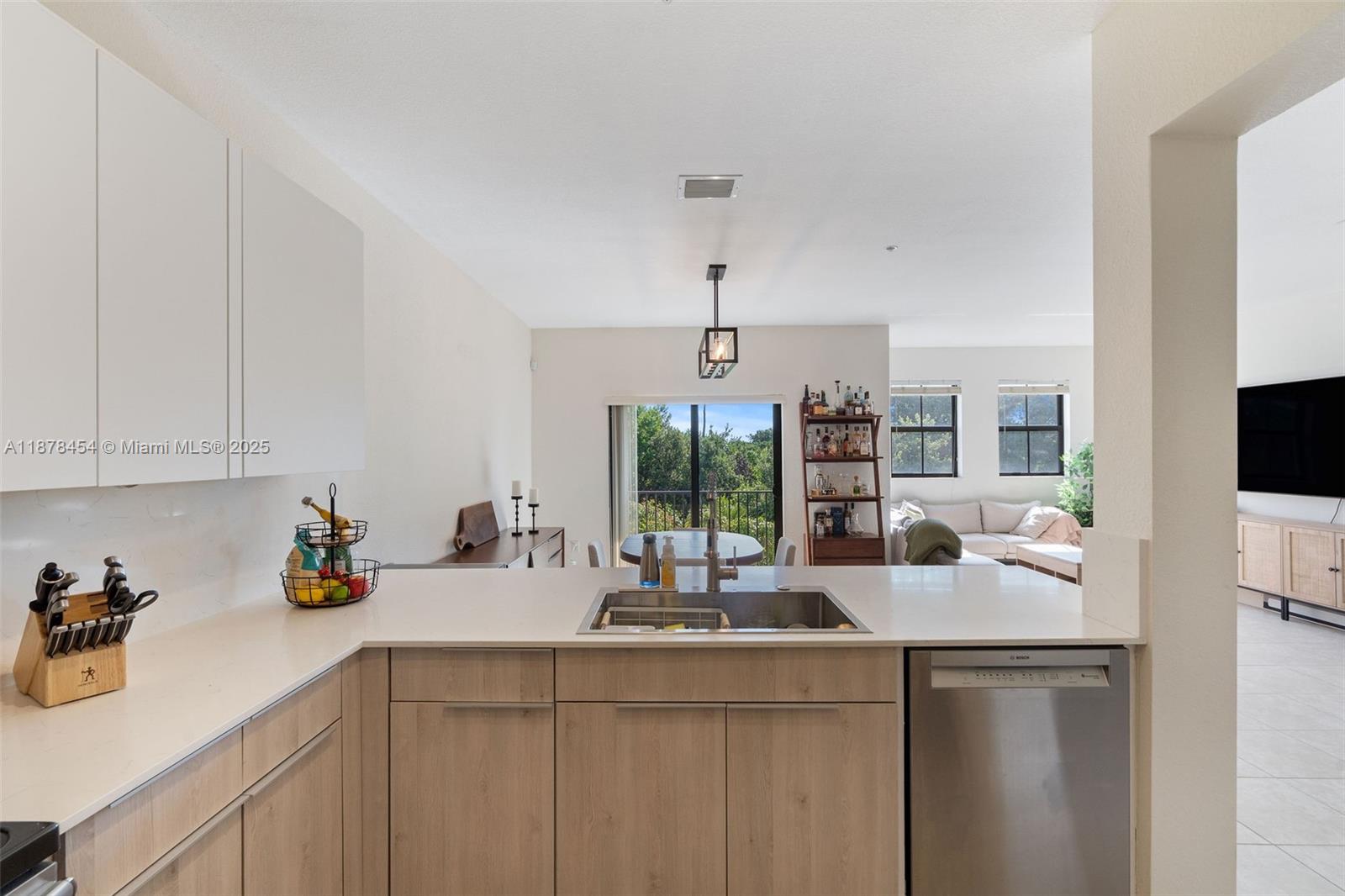 10600 NW 88th St # 212