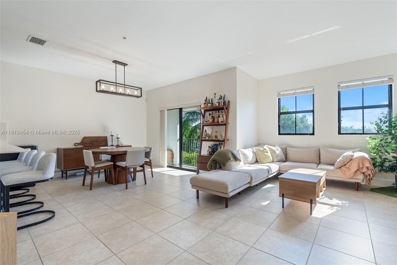 10600 NW 88th St # 212