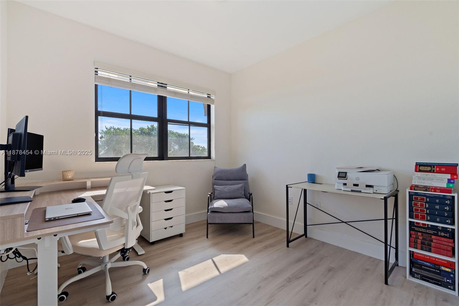 10600 NW 88th St # 212