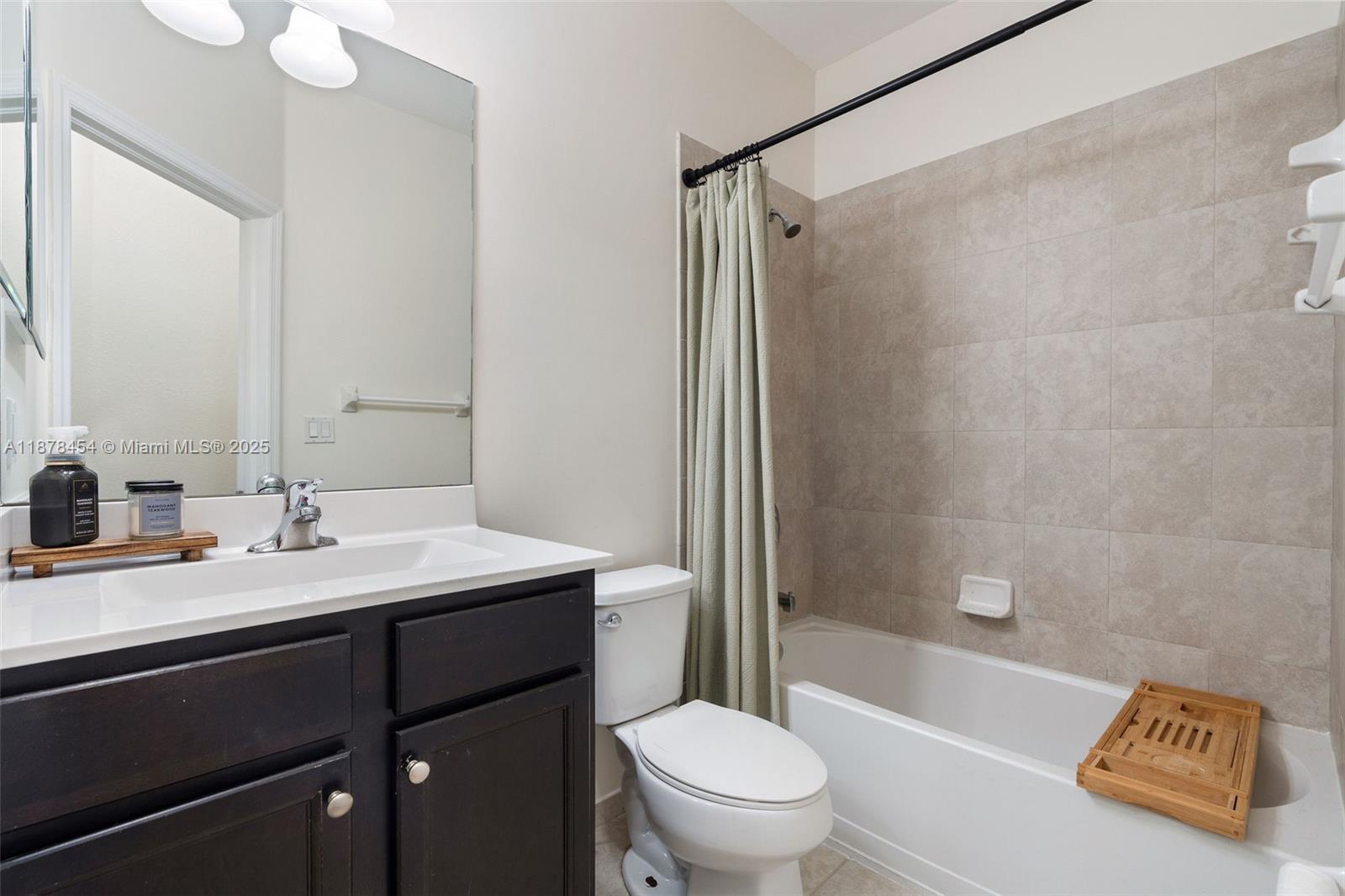 10600 NW 88th St # 212