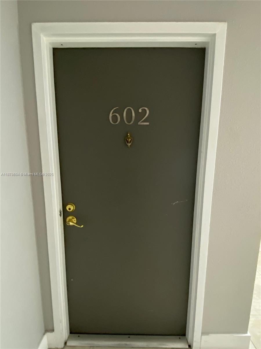 9350 Fontainebleau Blvd # 602