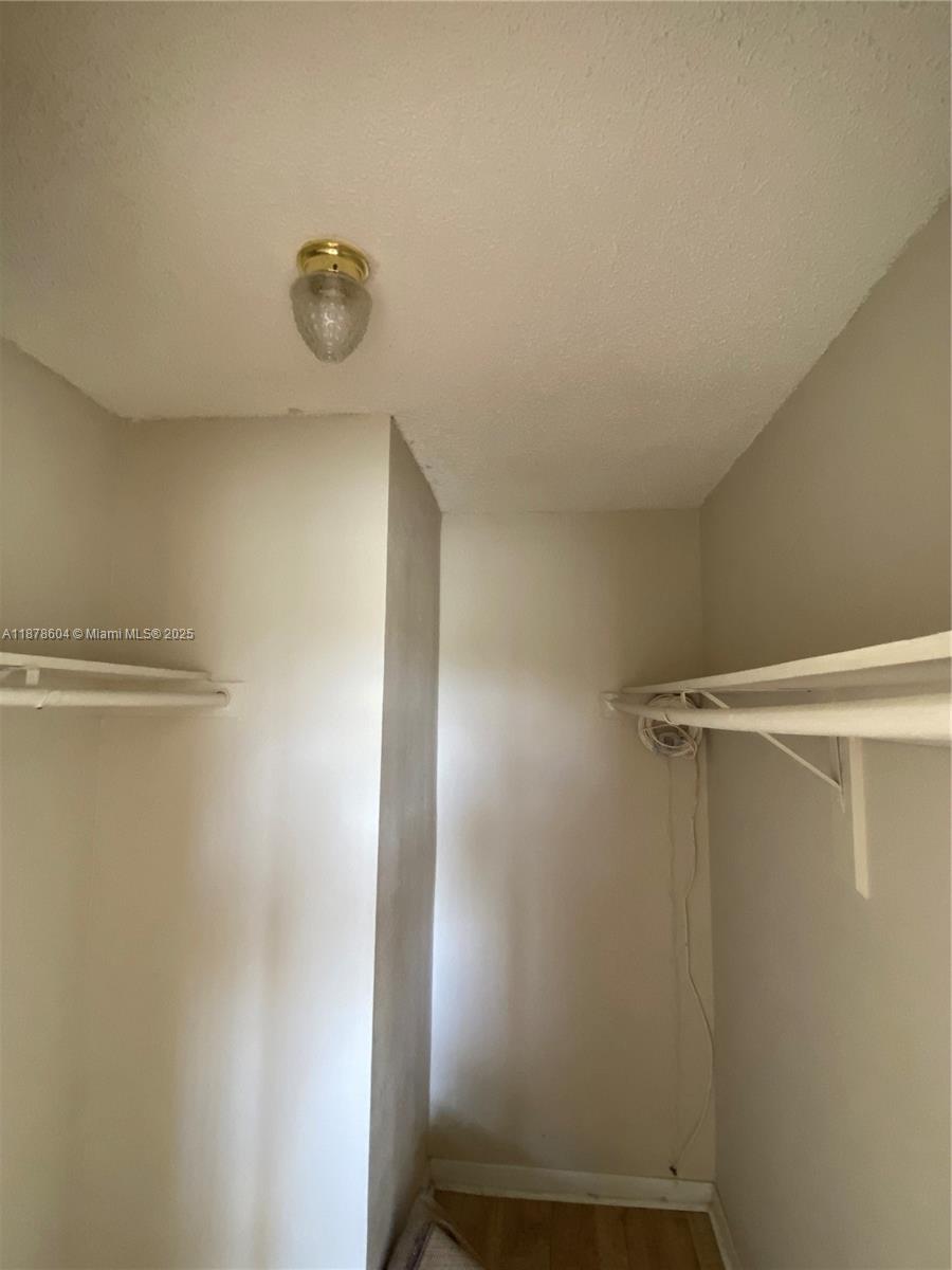 9350 Fontainebleau Blvd # 602