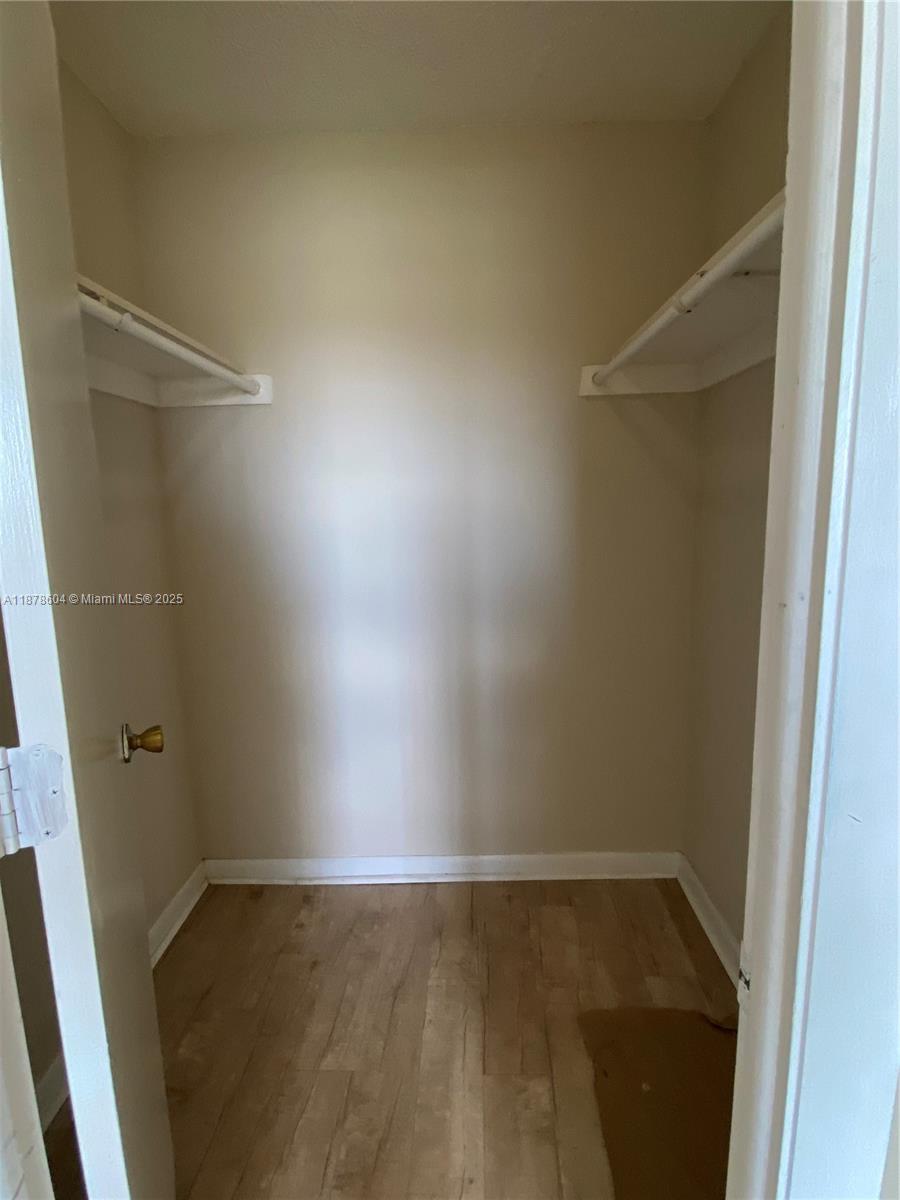 9350 Fontainebleau Blvd # 602