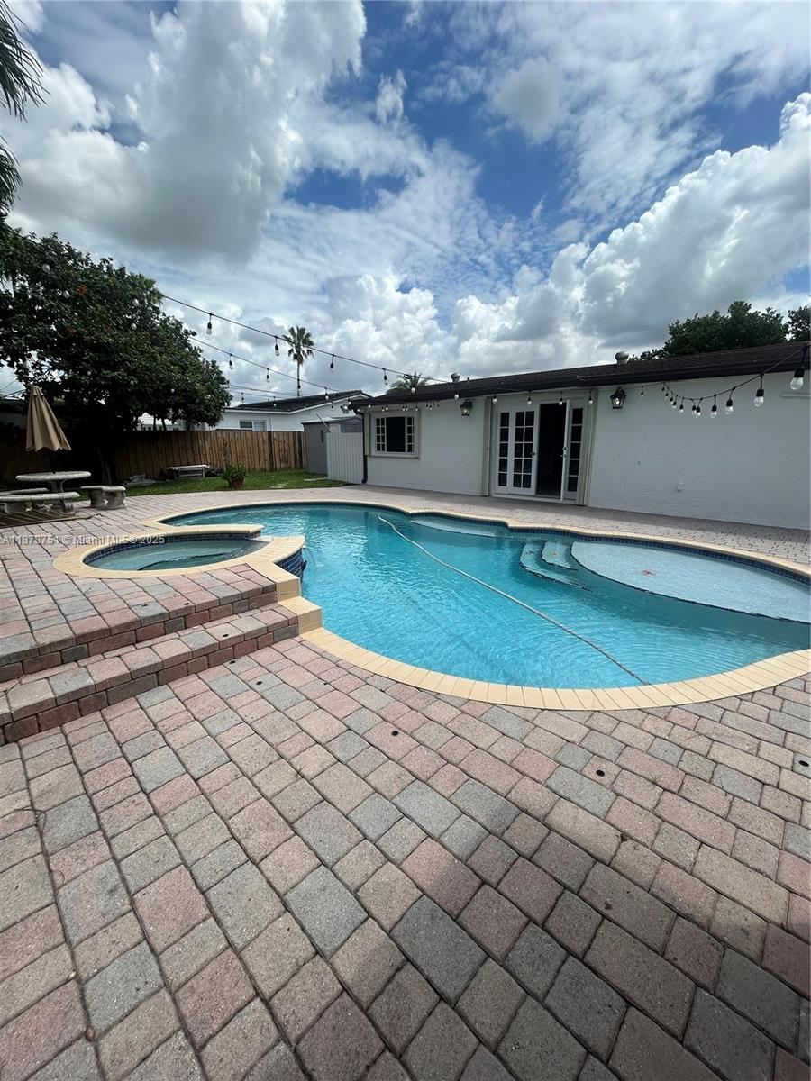 1320 SW 102nd Ct # 0