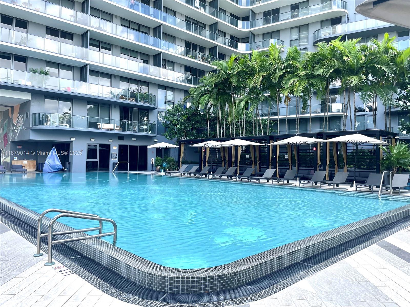 121 NE 34th St # 1215