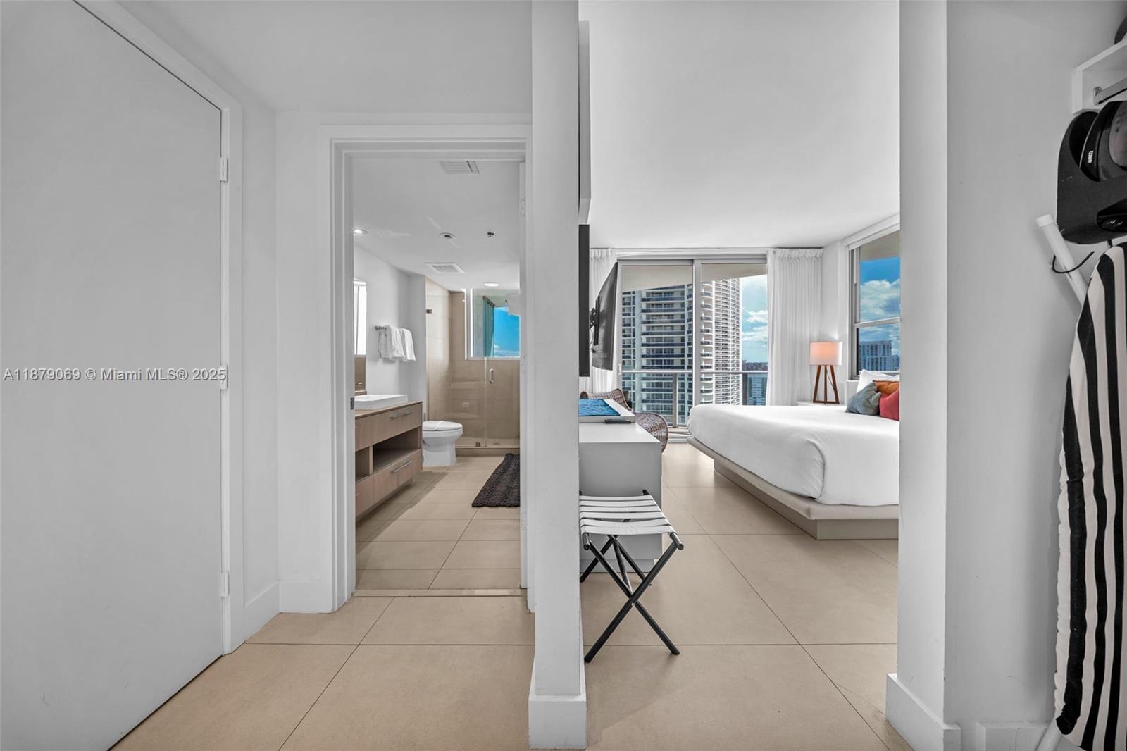 4111 S Ocean Dr # 1611