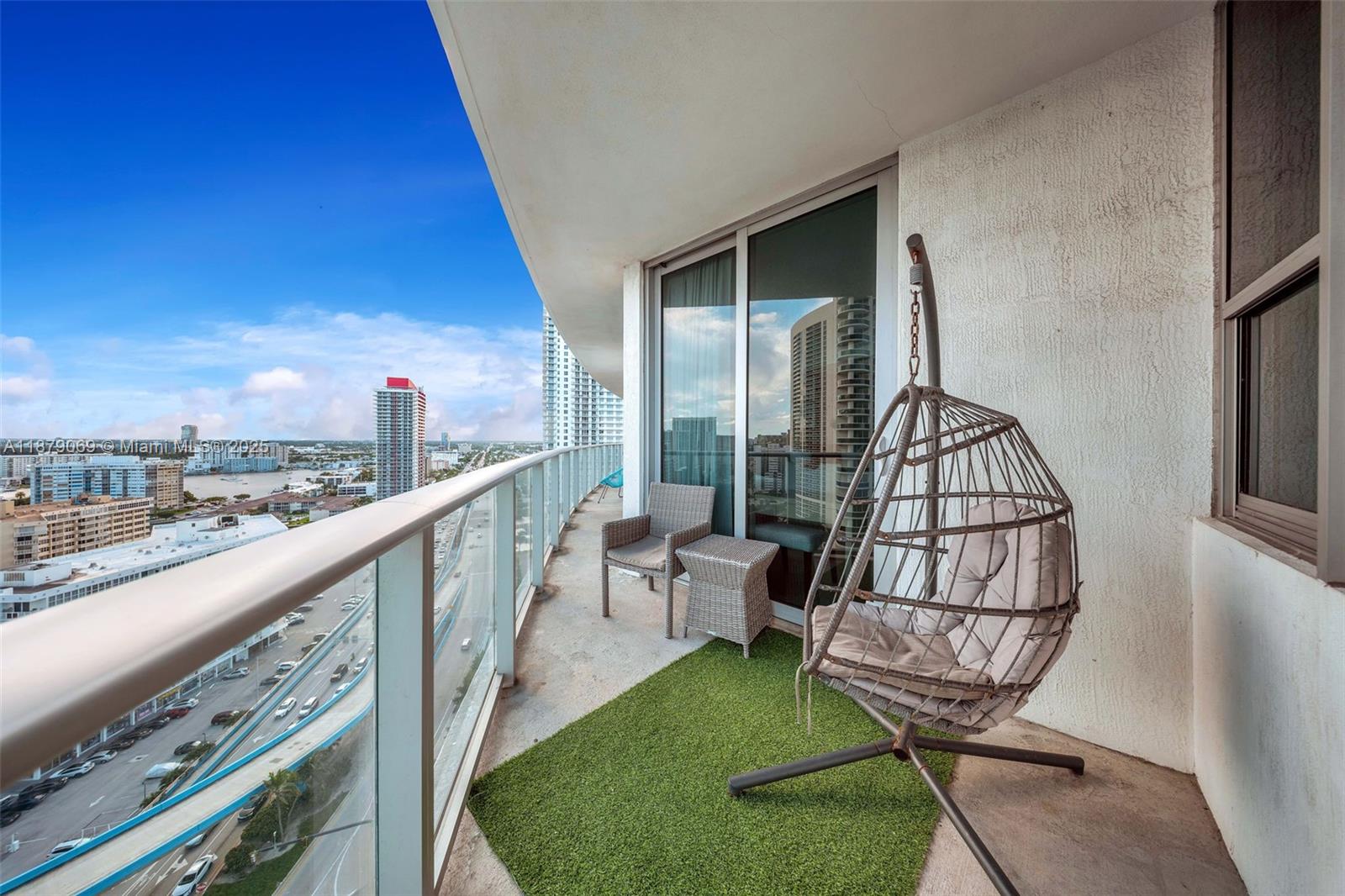 4111 S Ocean Dr # 1611