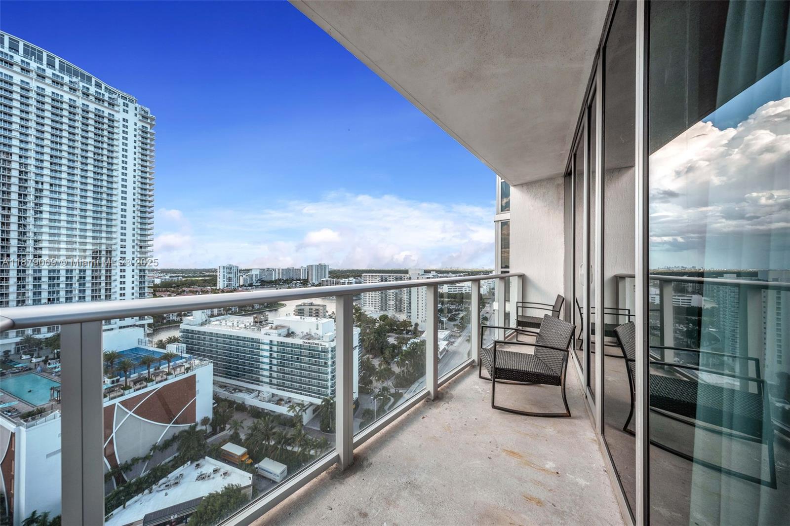4111 S Ocean Dr # 1611