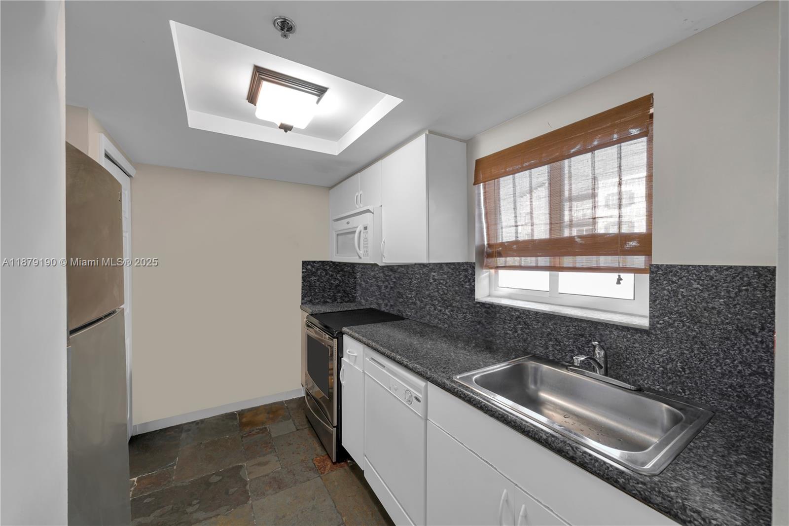 2475 NW 16th St Rd # 406