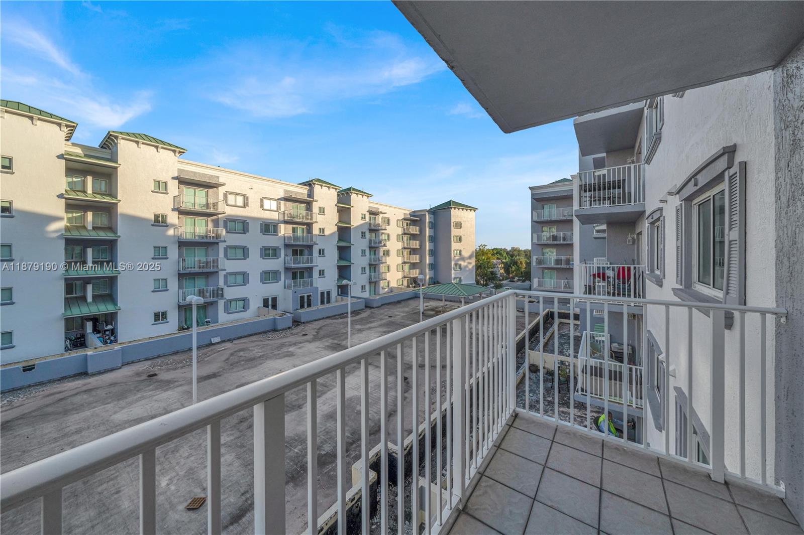 2475 NW 16th St Rd # 406