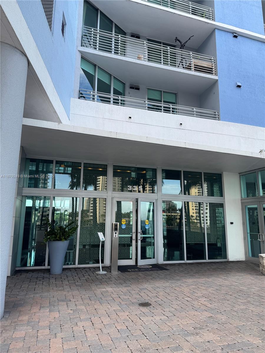 335 S Biscayne Blvd # 3306