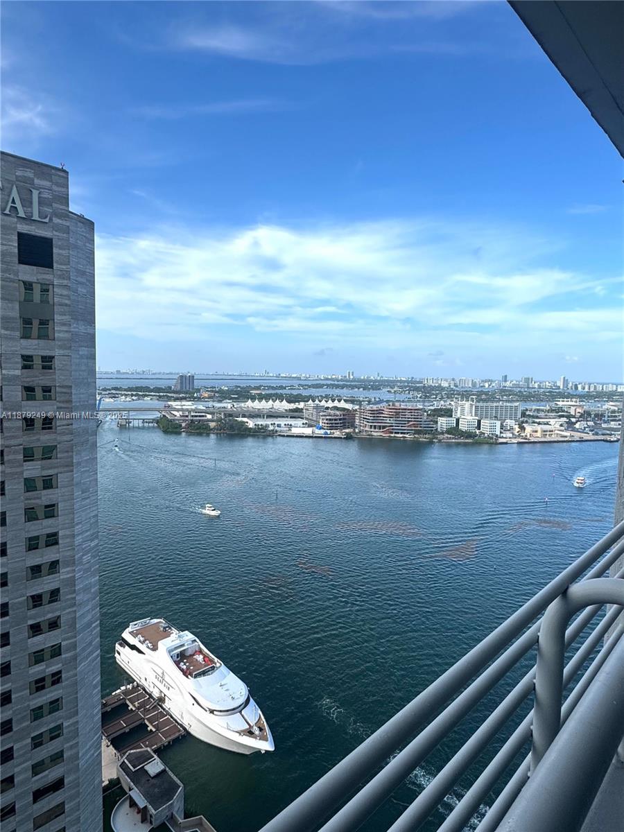 335 S Biscayne Blvd # 3306