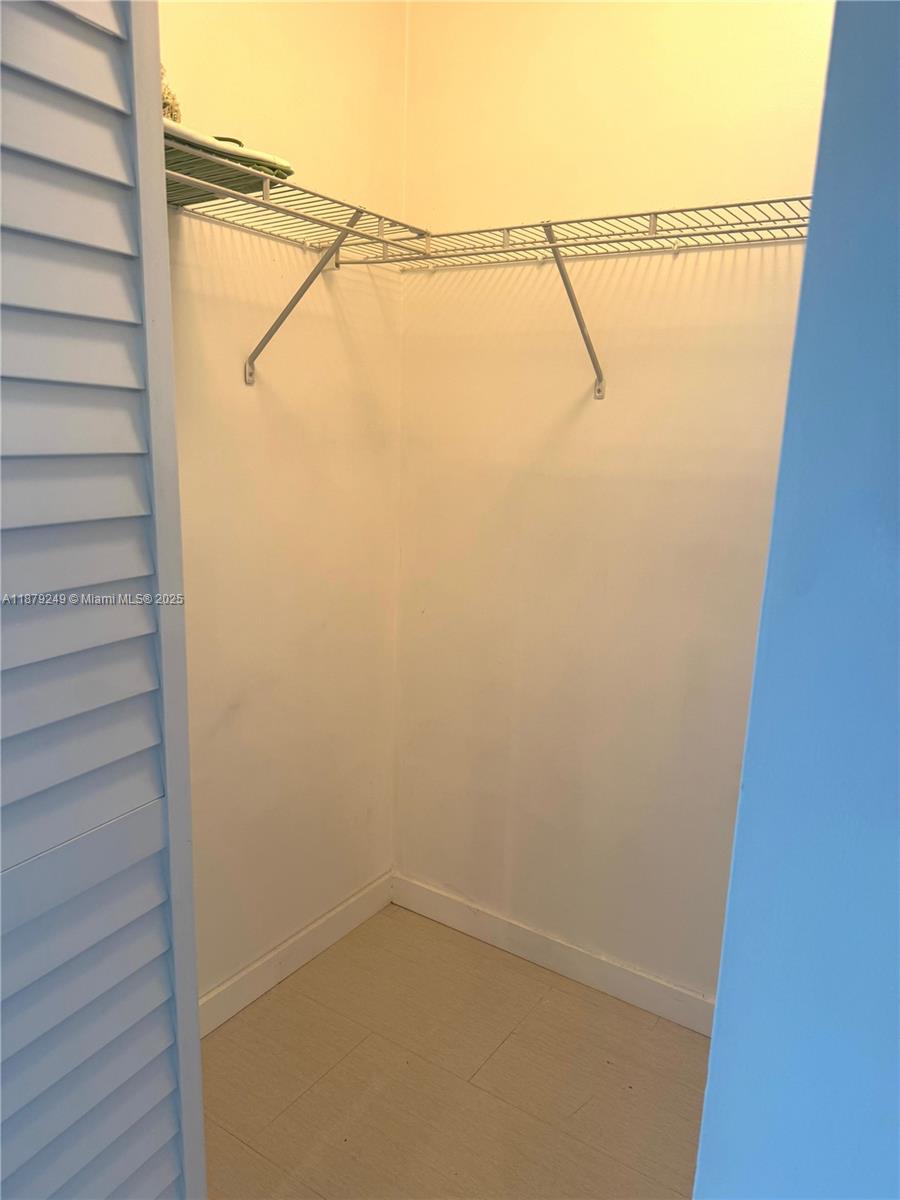 335 S Biscayne Blvd # 3306