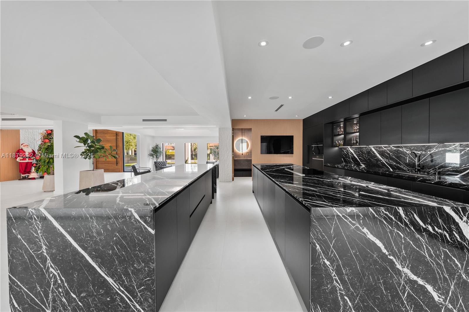 150 NW 123rd Ave