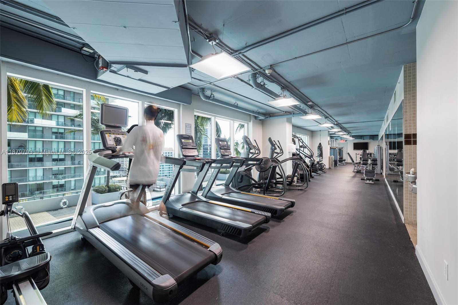 60 SW 13th St # 2413