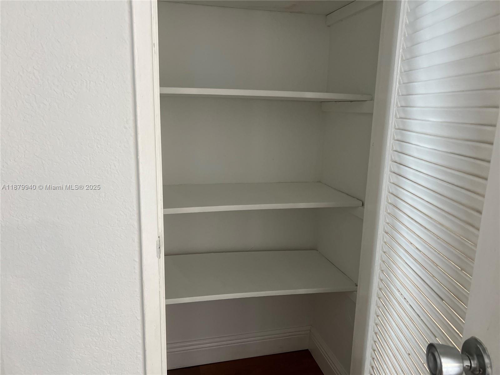 19390 Collins Ave # 5 Unit: PH-5