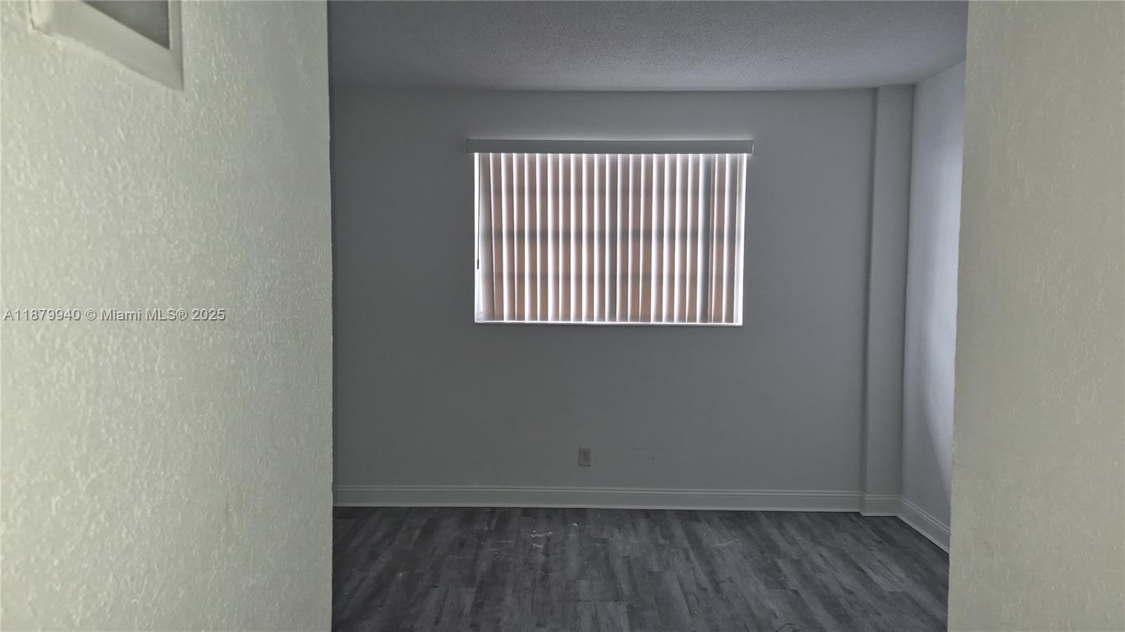 19390 Collins Ave # 5 Unit: PH-5