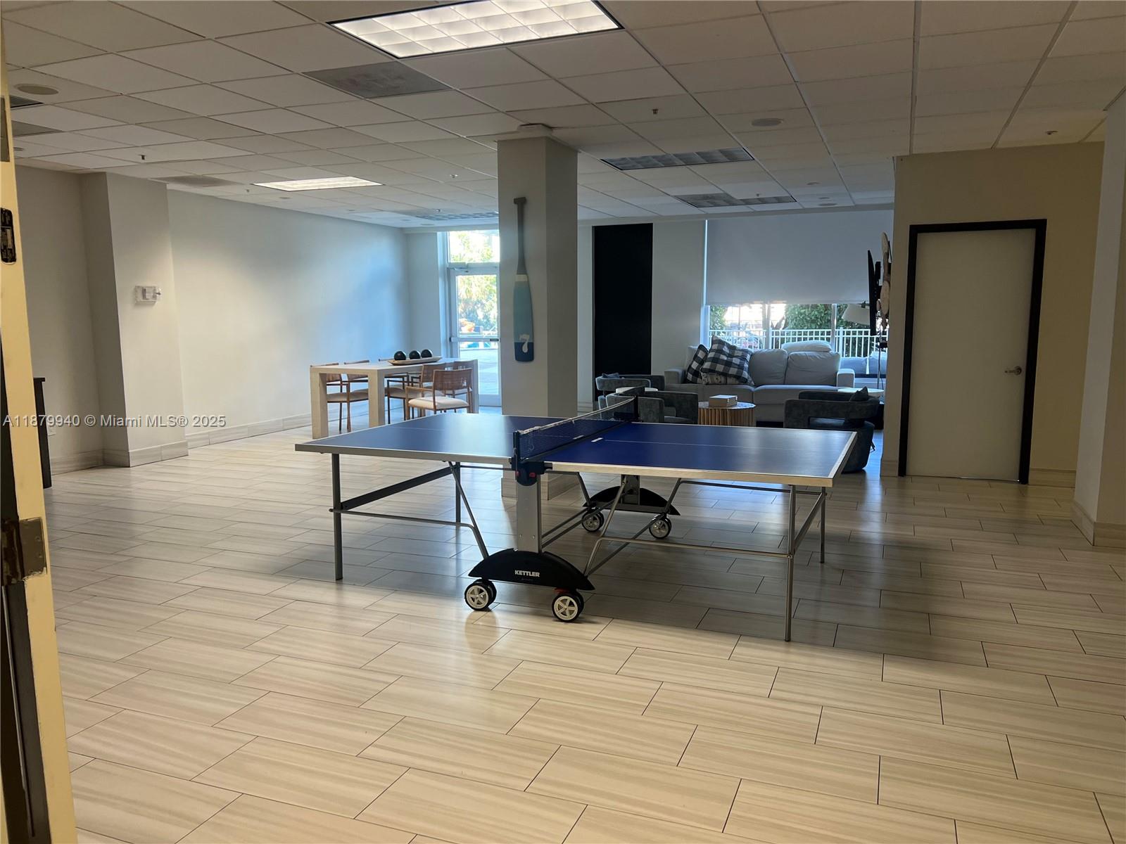 19390 Collins Ave # 5 Unit: PH-5